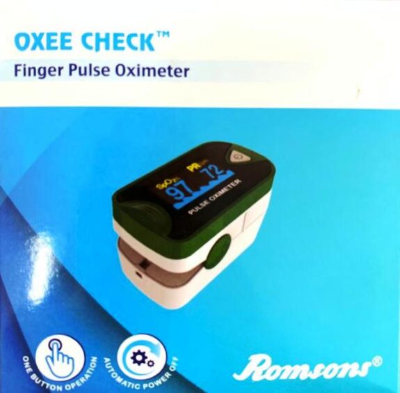 ROMSONS PULSE OXIMETER DIGITAL FINGERTIP